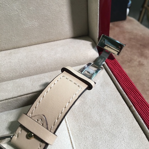 FERRAGAMO NIB AUTHENTIC LUXURIOUS DIAMOND MARKERS BEIGE LEATHER WATCH